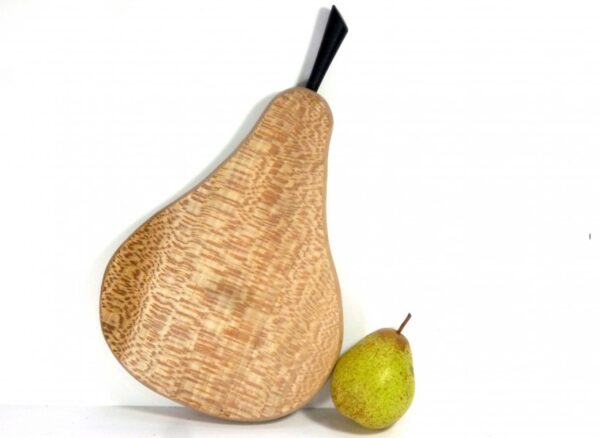 Handmade Wooden Medium Chopping Boards Pear Shaped 10″